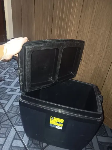 Cooler usado mas em ótimo estado 34l