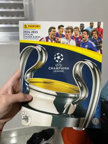 Álbum UEFA Champions League 2014-2015 de figurinhas vazio