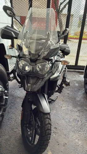 TRIUMP H / TIGER 1200 XR SEGUNDO DONO SUPER CONSERVADA.