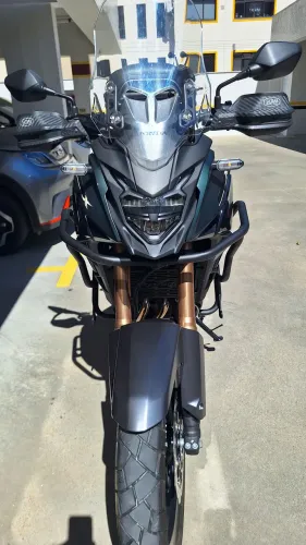 Linda CB 500 X