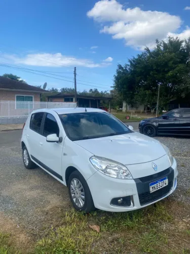 Renault Sandero Privilège Hi-flex 1.6 16V 5P AUT 2012