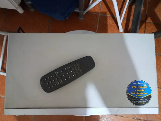 DVD 