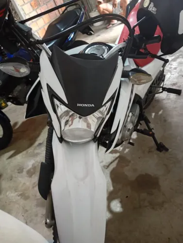 HONDA BROS ? PERFEITAS CONDIÇÕES.