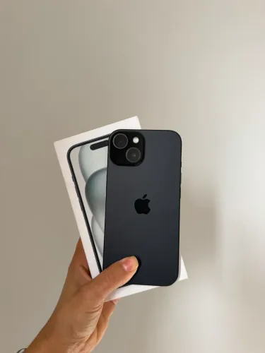 iPhone 15 - 128gb