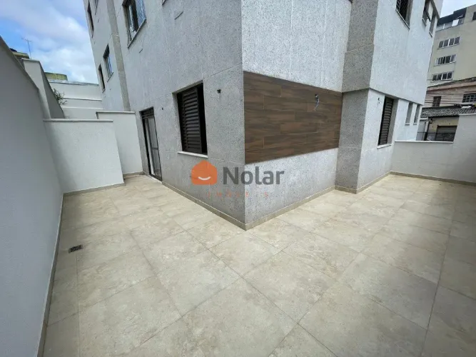 Apartamento em Sagrada Família com 130 m² , 3 quarto(s) , 1 suíte(s) , 2 vaga(s).