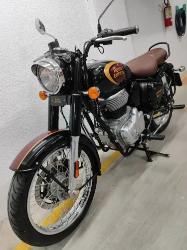 ROAYL ENFIELD Classic 350