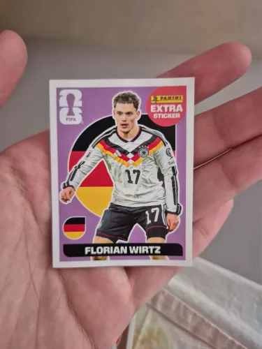 Figurinha Extra legend Florian Wirtz roxa