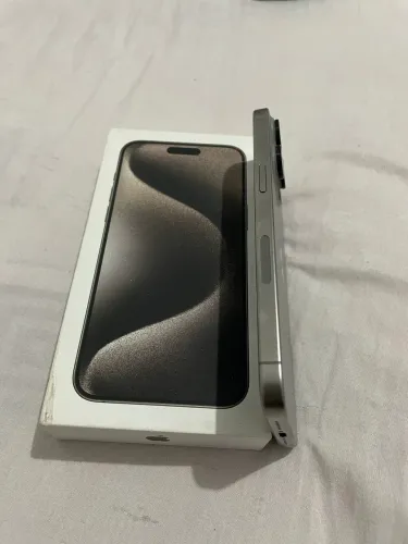 iPhone 15 pro max 256 GB