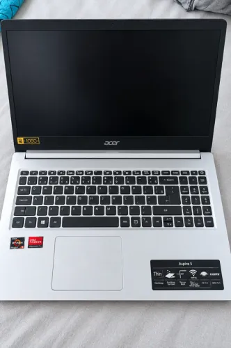 Notebook Acer Aspire 5 (16GB RAM / 512GB SSD / Ryzen 5) - 2 Meses de Uso
