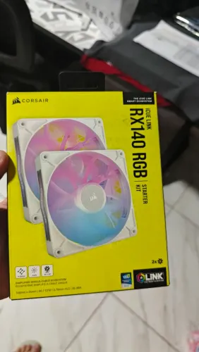 Fans Corsair RX140 brancas