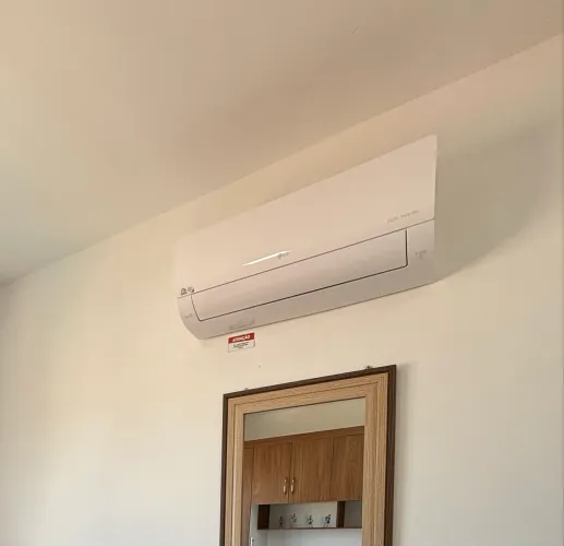 Ar Condicionado Split Inverter LG Hi Wall Dual Voice +AI 9000 BTUs