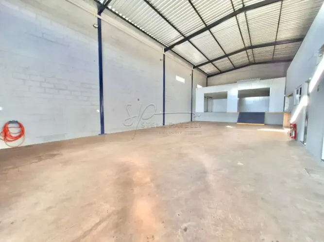Galpão de 220m² com 02 banheiros para locação - Parque Residencial Cândido Portinari