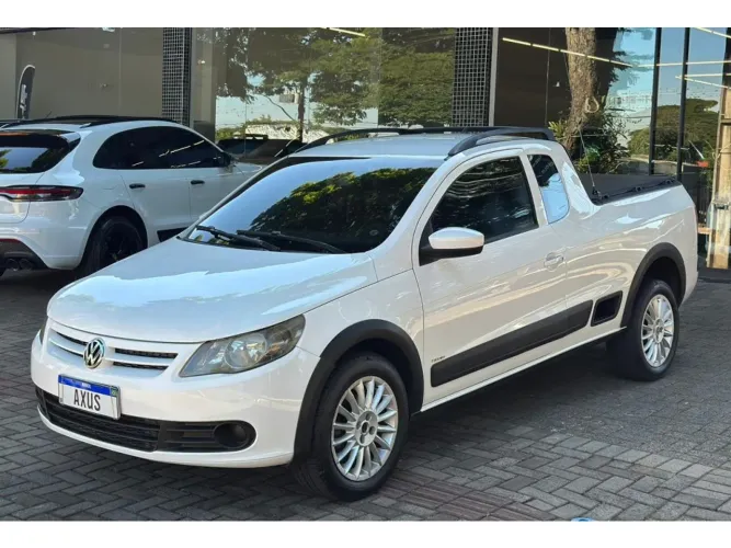 Volkswagen Saveiro 1.6 MI/ 1.6 MI Total Flex 8V (álcool) 2013