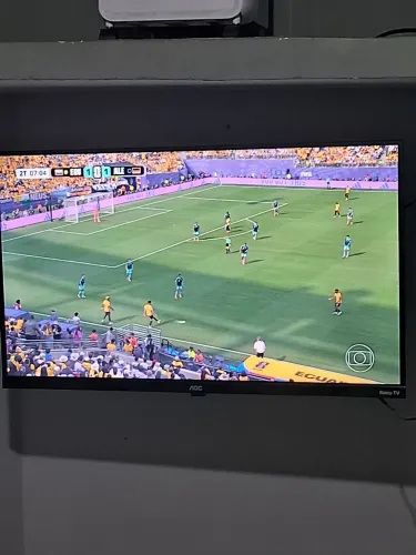Vendo TV 3D polegadas ROKU AOC