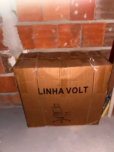 Cadeira Presidente Linha Volt - Nova Lacrada por:1.000,00