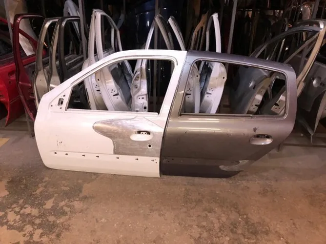 Porta Clio 2001 ate 2012