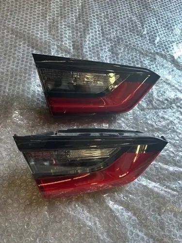 Lanterna traseira Honda city 22/23