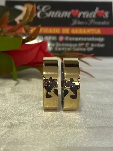 Aliança de moeda antiga