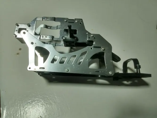 Frame completo do Helicopetero v 913
