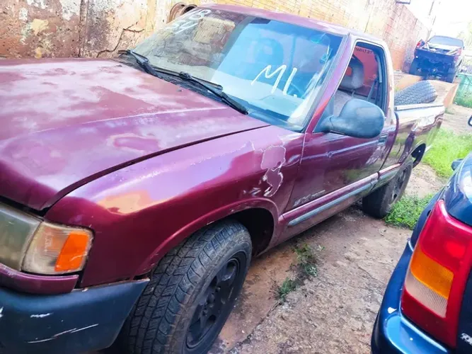 Sucata s10 v6 com kit faz peças 