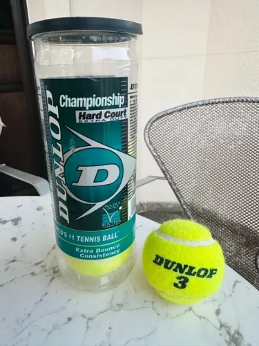 3 bolas de tênis Dunlop