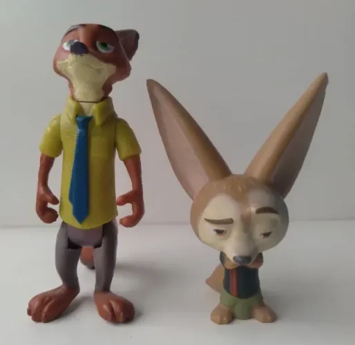 Bonecos Zootopia Nicky e Finnick
