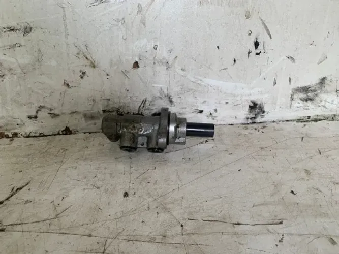 Cilindro mestre kia cerato 1.6 automatico de sucata
