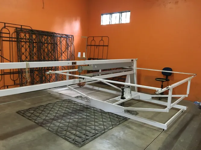 Máquina Pantográfica Edredom e Cobre Leito