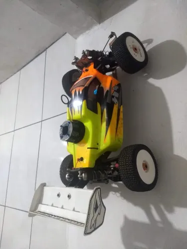 AUTOMODELO MUGEN MBX6R BUGY 1/8