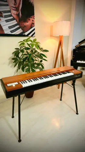 Teclado Vintage Hohner Clavinet D6