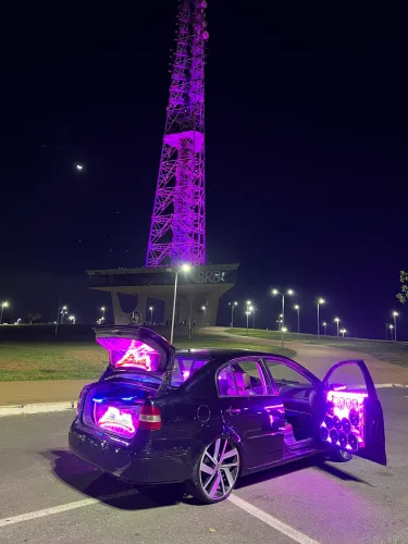 Volkswagen Polo Sedan 1.6 MI Total Flex 8V 4P 2005