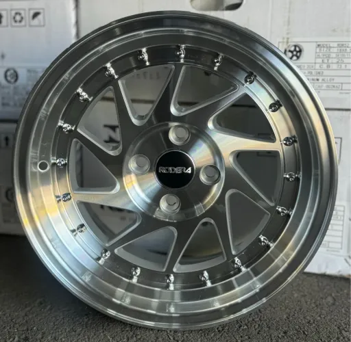Rodas Rodera aro 15 tala 8 furacão 4x100