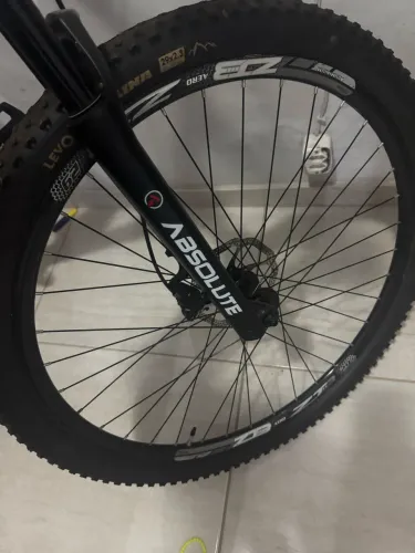 Bicicleta MTB