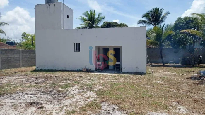 Vendo Casa de Praia no Condomínio Sol Nascente em Acuipe. Km 28