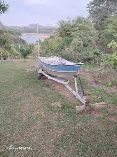 Barco Majo borda alta