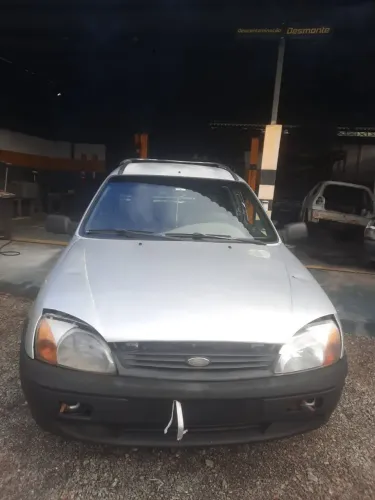 Sucata Ford Courier Zetec 1.6 2009
