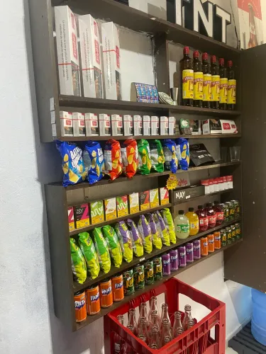 prateleiras bebidas