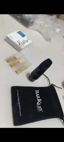 Boquilha Barkley Prima 55 e 3 Palhetas D'Addario Reserve Novas