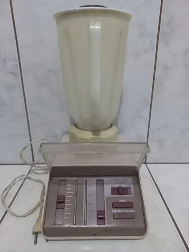Liquidificador Delta Walita antigo 