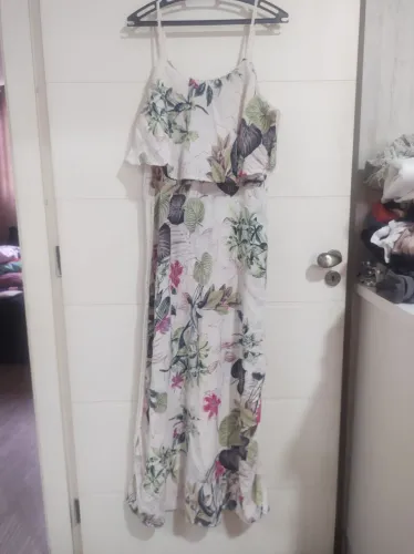Três Vestidos estampados floral