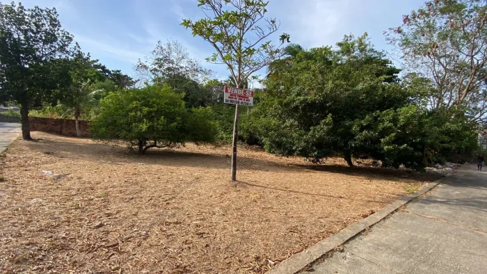 Vendo terreno no Vinhais - Atrás do eletro mateus