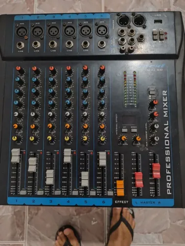 Mesa de Som 6 Canais Profissional DMX 60