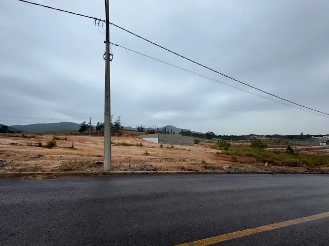 2 terrenos juntos com 750m2 em Governador Celso Ramos