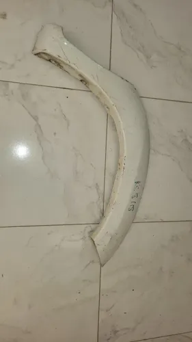 Alargador de paralama direito hilux 12/15