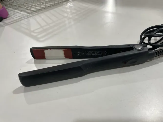 Chapinha / Prancha de Cabelo Taiff Red Ion