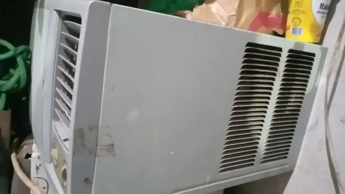 Vendo ar com transformador preço excelente 