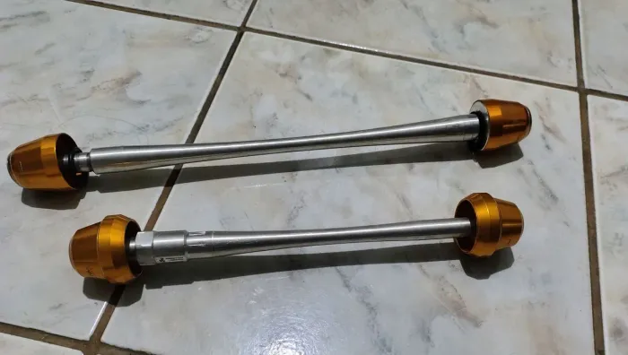 Slider de roda BMW s1000