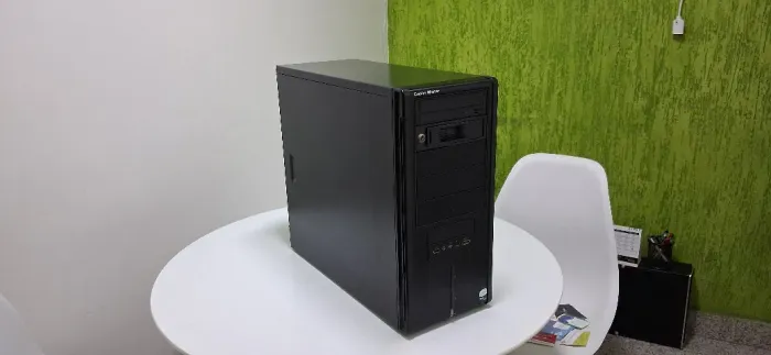 Gabinete Torre Grande - Para Servidores e computadores Gamers