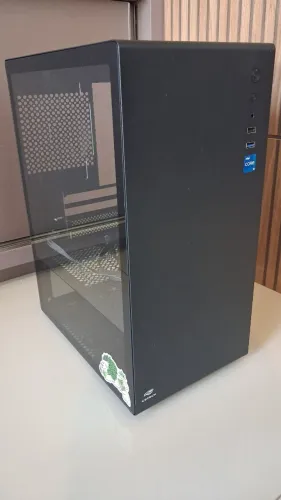 Gabinete C3Tech MT-200BK Preto