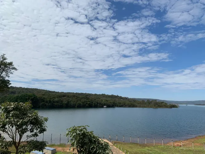 Terreno com 300 MTS Lago Sul Caldas Novas Quitado